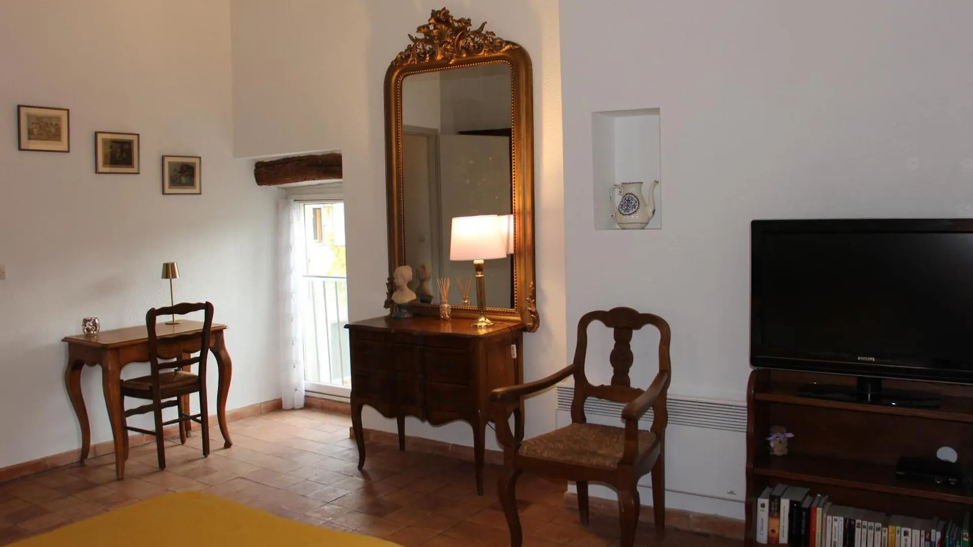 Holiday home Le Bastidon, Gite Des Lucioles En Provence Montsegur-sur-Lauzon